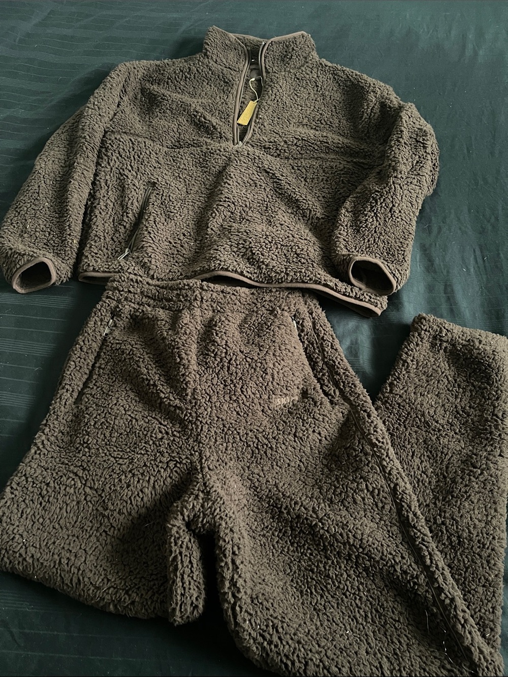 SKIMS SET